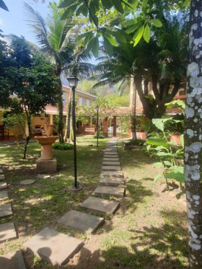 Suítes Quintal de Lázaro 6